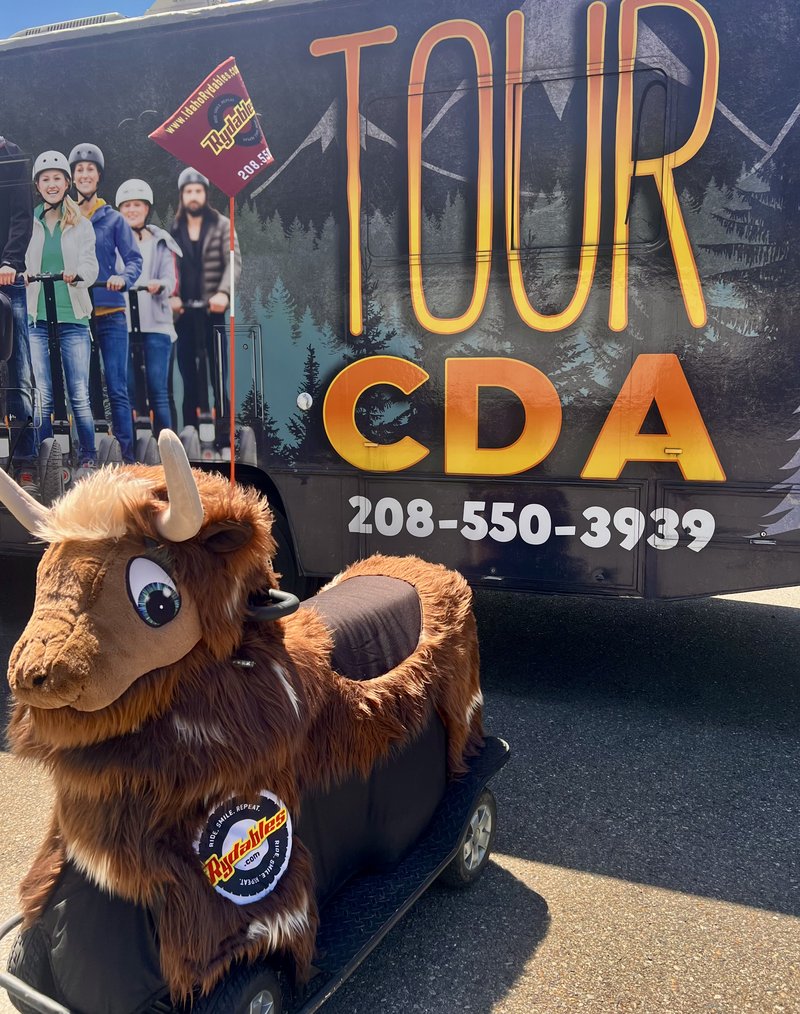 Angus the Furry Yak Rydable — Tour CDA